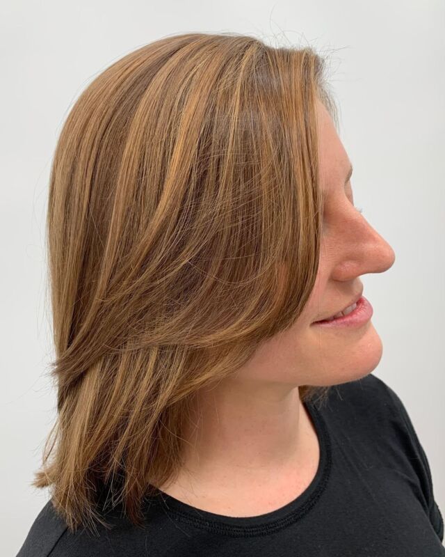 Happy Sunday! ☀️

Check out this beautiful color and cut by @danielrussell1960 🤩 Click the Book Now button on our profile to make your own reservation now!

•
•
•
•
•
•
•

#loxsalon 
#iheartlox 
#happysunday 
#colorandcut 
#knoxville 
#lovedowntownknox