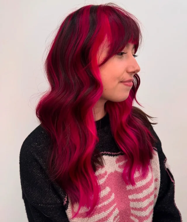 Gorgeous pink by @autumnpaigee 💕

#knoxvillesalon #pinkhair #holidayhair